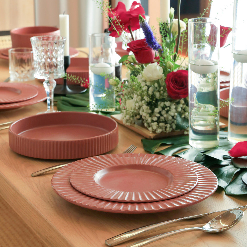 Christian Siriano Lusso Stoneware 16 Piece Dinnerware Set, Redwood