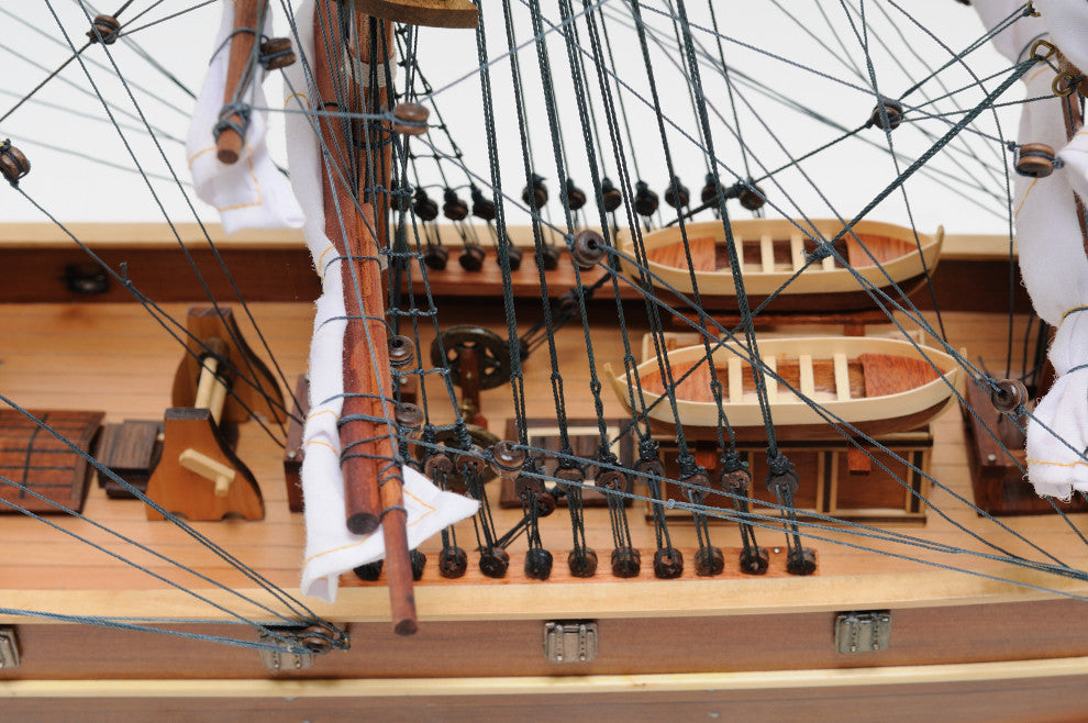 Cutty Sark Museum-quality Fully Assembled Wooden Model Ship