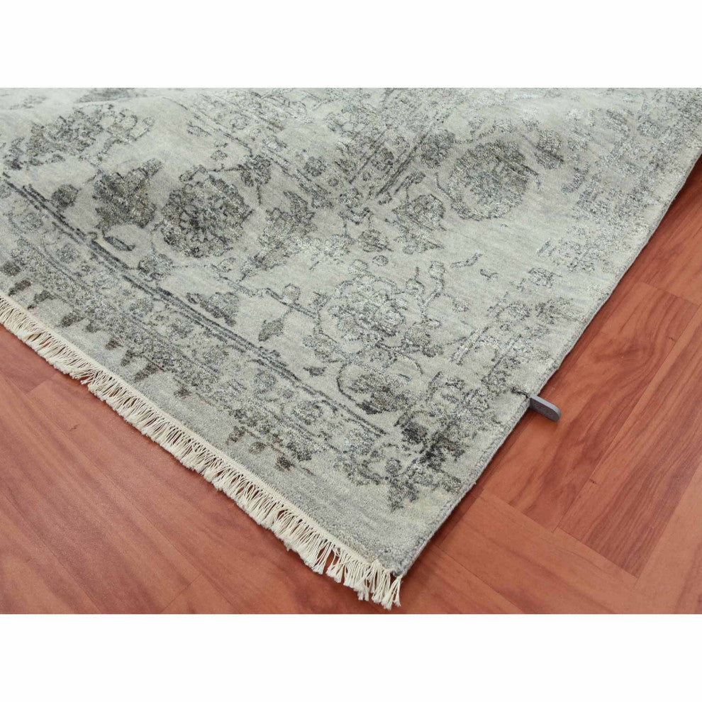 Gray, Wool and Silk Hand Knotted, Persian Erased Heriz Design Rug, 9'10"x14'3"