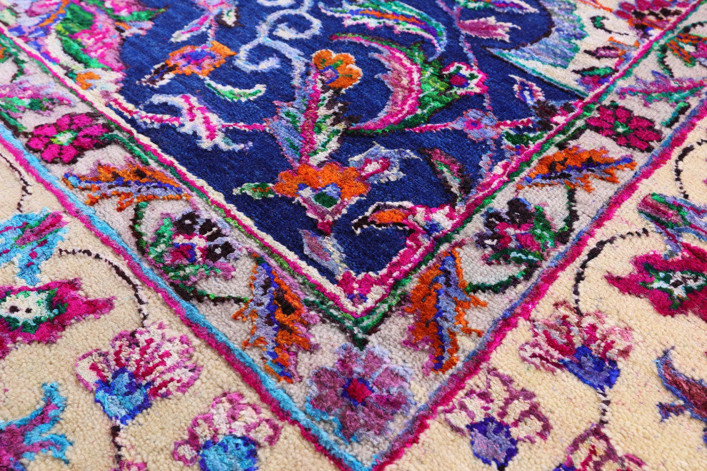 Persian Wool & Silk Handmade Rug 7' 8" X 9' 10" - Q13734