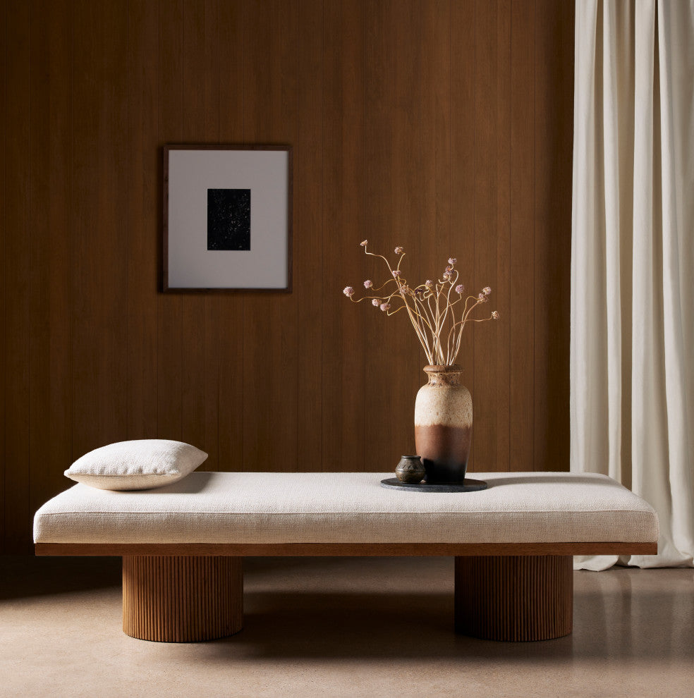 Jakobi Chaise-Thames Cream