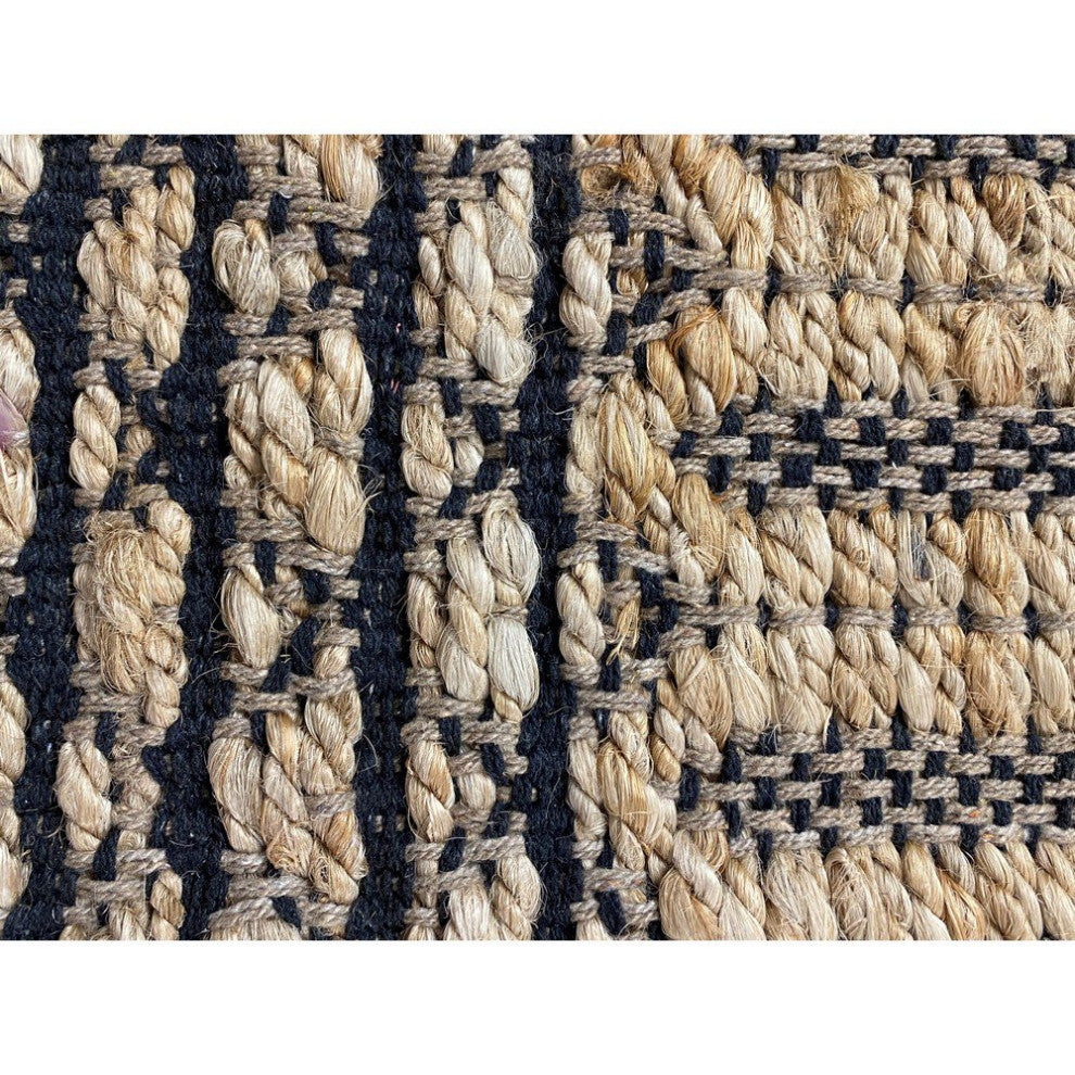 5" x 7" Tan and Black Ornate Geometric Area Rug