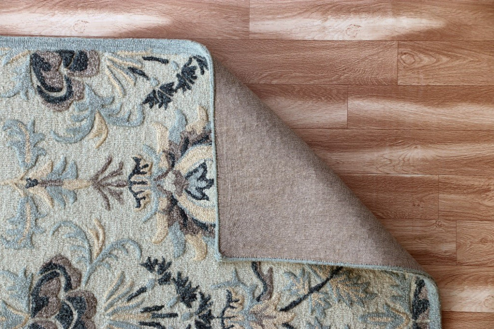 7" x 9" Blue Floral Patterns Area Rug