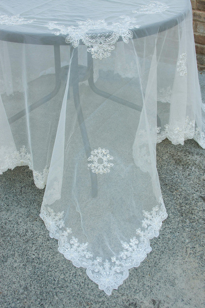 Delicate Daisies Lace Embroidered Tablecloth With Beaded Accents, 80"x80"