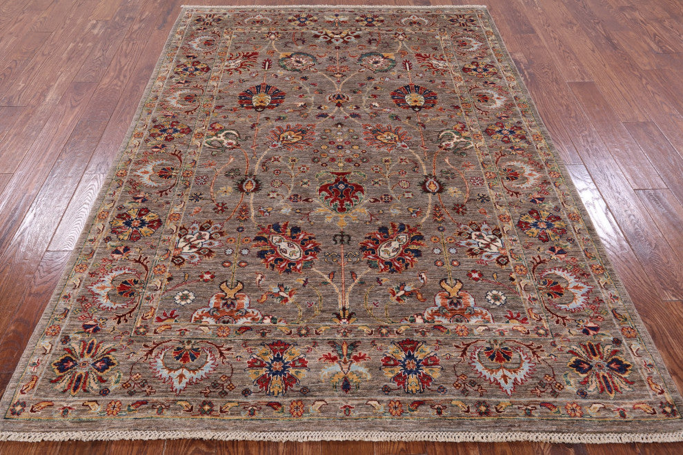 5' 8" X 7' 11" Handmade Persian Tabriz Rug Q7667