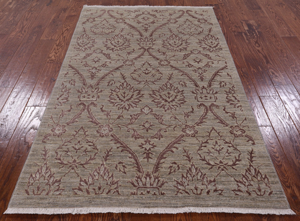 4' 1" X 6' 5" Contemporary Hand Knotted Wool and Silk Rug Q4849
