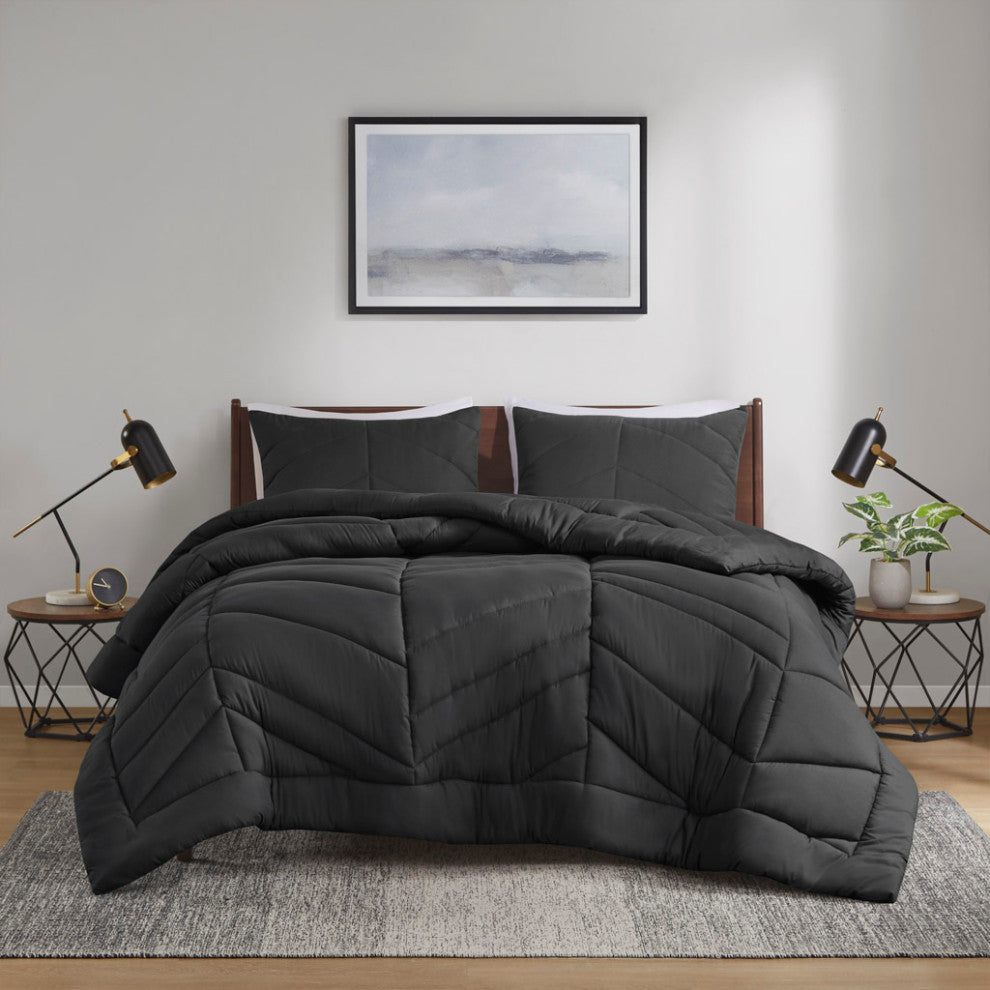Intelligent Design Remy Quilted Chevron Comforter Set