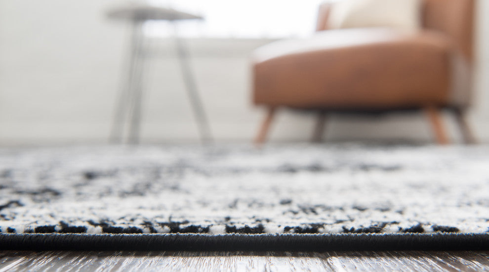 Unique Loom Black Grand Sofia 3' 3 x 5' 3 Area Rug