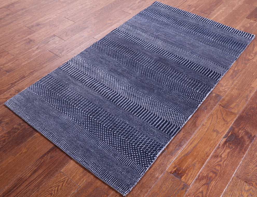 Hand Knotted Savannah Grass Wool and Silk Rug 2' 11" X 5' 2" Q11529