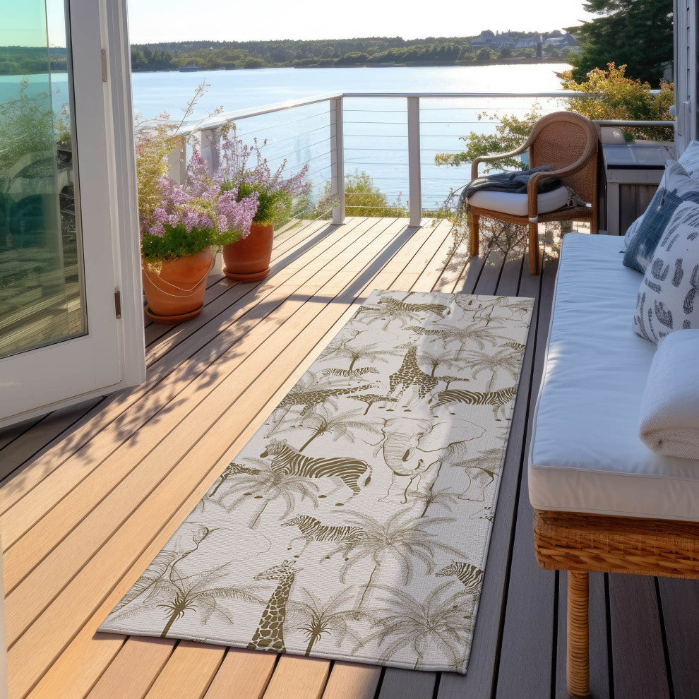 Indoor/Outdoor Tropics TC7 Grey Machine Washable 2'3" x 7'6" Runner Rug