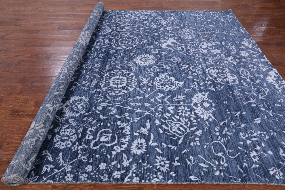 8' 2" X 10' 0" Persian Wool and Silk Hand-Knotted Rug Q6945