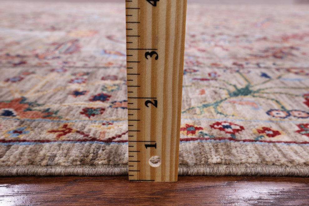 5' 8" X 7' 11" Hand Knotted Persian Tabriz Rug Q7619