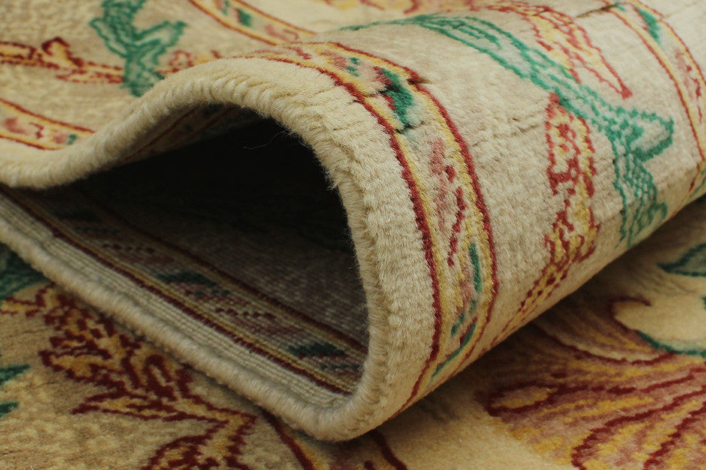 Pak-Persian Carnation Beige Rug, 4'1x6'1