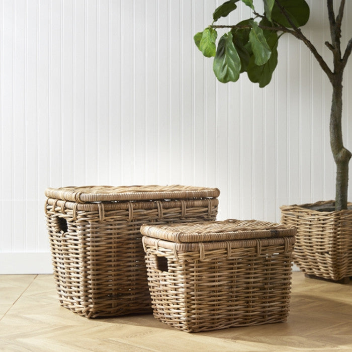 Set of 2 Large Rattan Storage Baskets with Lids Handles Trunks Linens Clothing