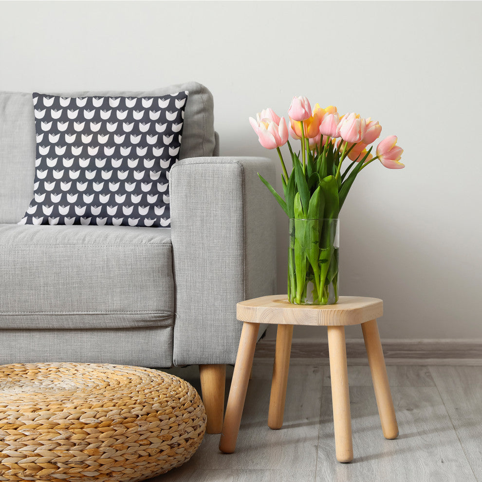 Simple Tulip Design Decorative Throw Pillow, Pepper, 16"x16"