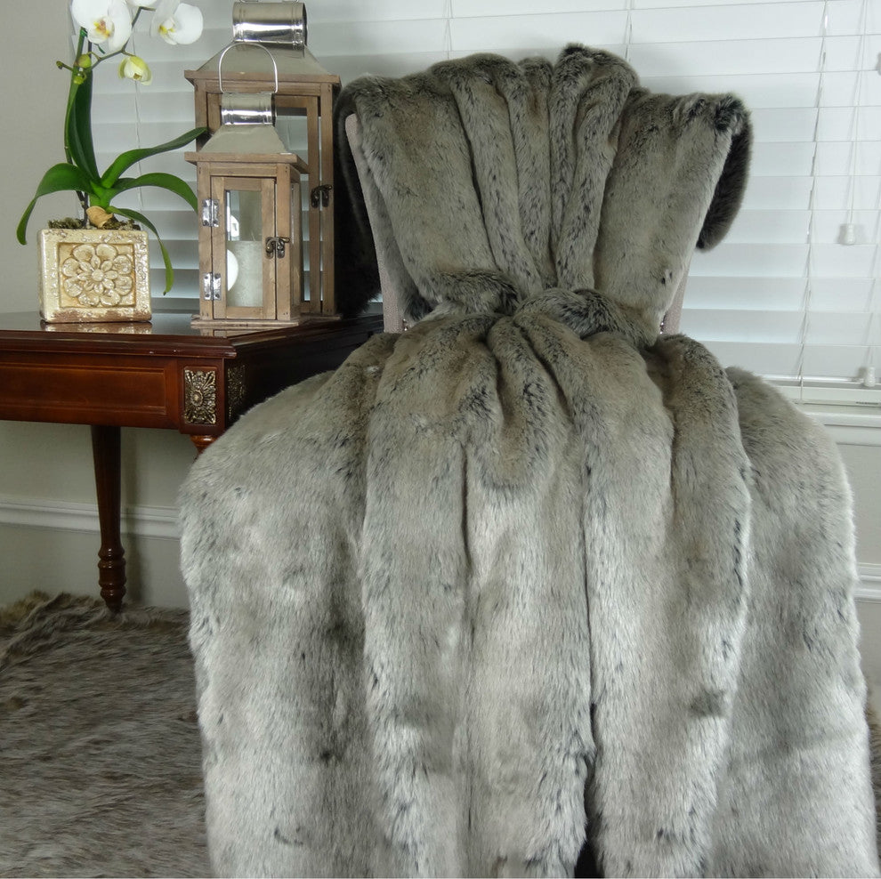 Plutus Tissavel Gray Faux Fur Handmade Bedspread, 114"x120"