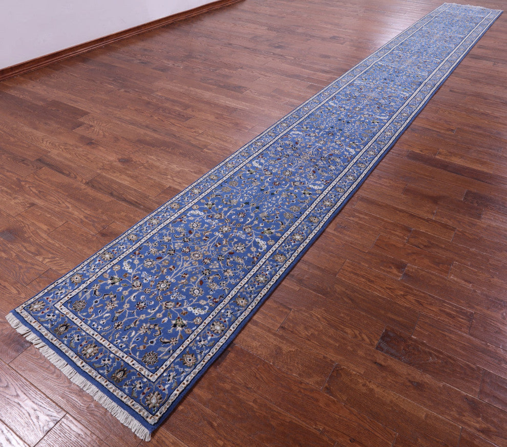 2' 7" X 21' 10" Runner Persian Nain Handmade Wool & Silk Rug - Q14884
