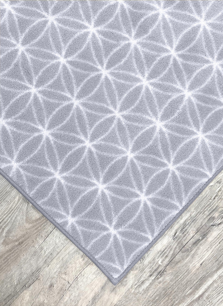 EYELET Soft Tactesse Nylon Area Rug with Anti-Stain Protection, Soft Blue, 6'x9'
