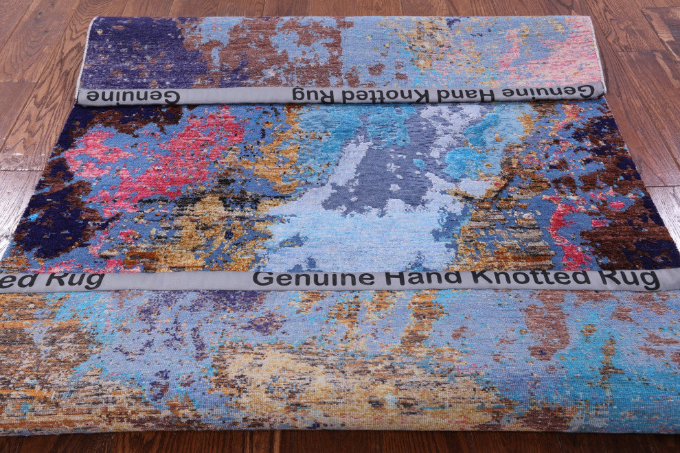4' 0" X 5' 10" Wool and Silk Handmade Abstract Rug Q8791