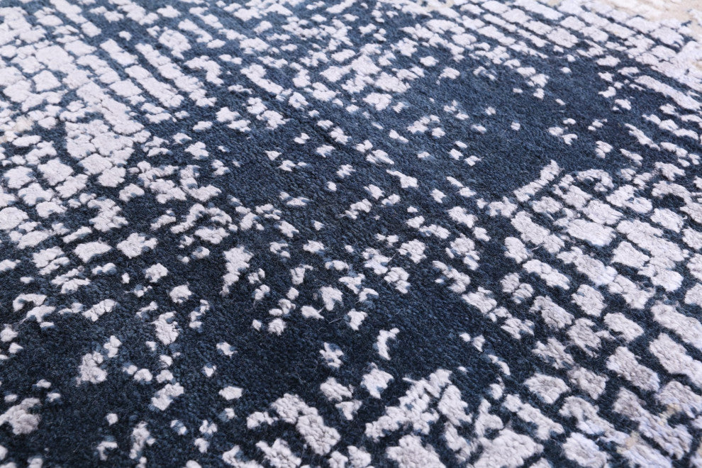 Wool and Silk Modern Handmade Rug 5' 6" X 8' 1" Q7139