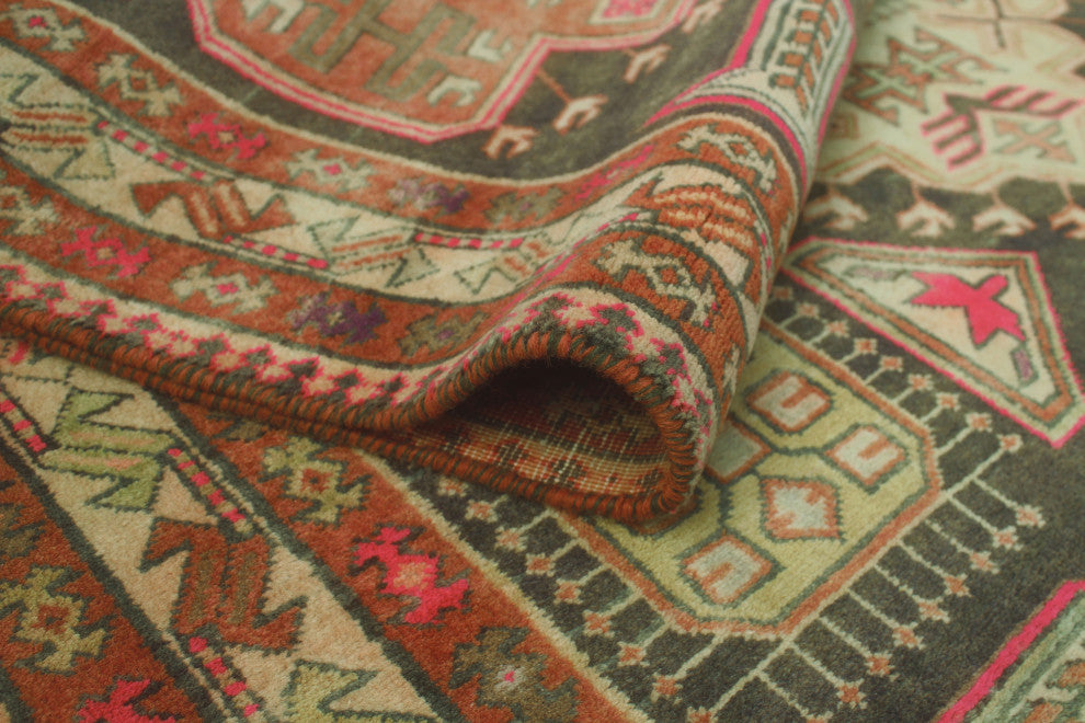 Semi-Antique Lexi Navy/Beige Runner, 4'3x9'10