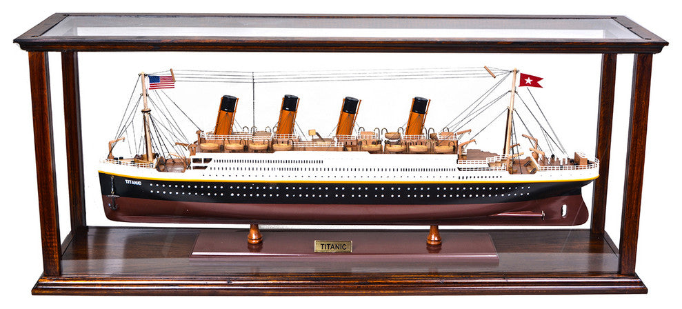 Display Case for Cruise Liner Midsize Classic Brown