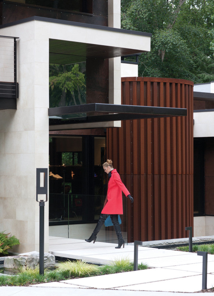 Hinkley Atlantis 22" Large LED Path Light, Satin Black