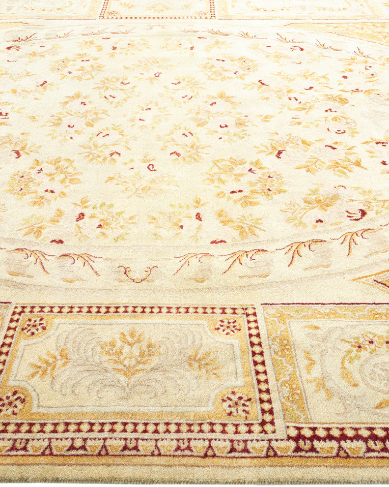 Nova, One-of-a-Kind Hand-Knotted Area Rug Ivory, 6'1"x9'1"