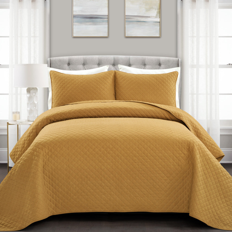 Ava Diamond Oversized Cotton 3-Piece Quilt Set, Mustard, King