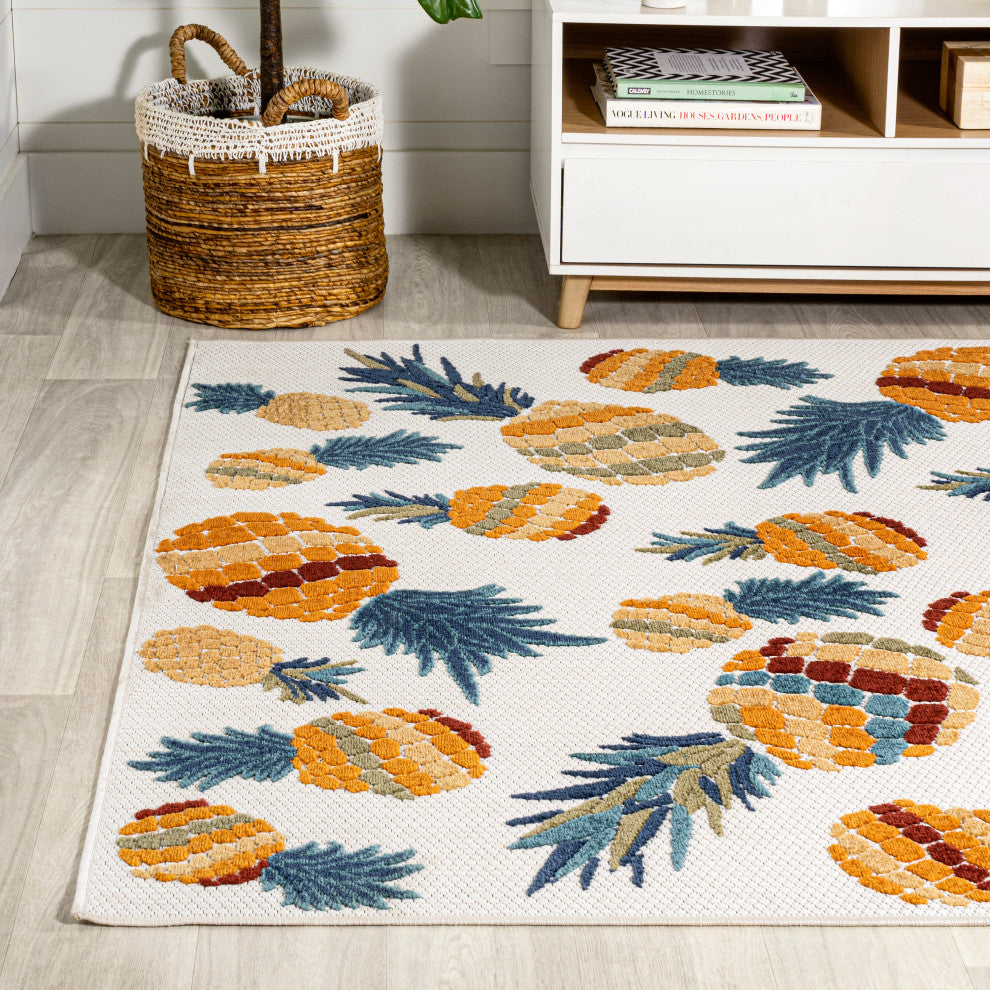 Ananas Bold Pineapple High-Low Indoor/Outdoor Area Rug, Orange/Navy, 5 X 8