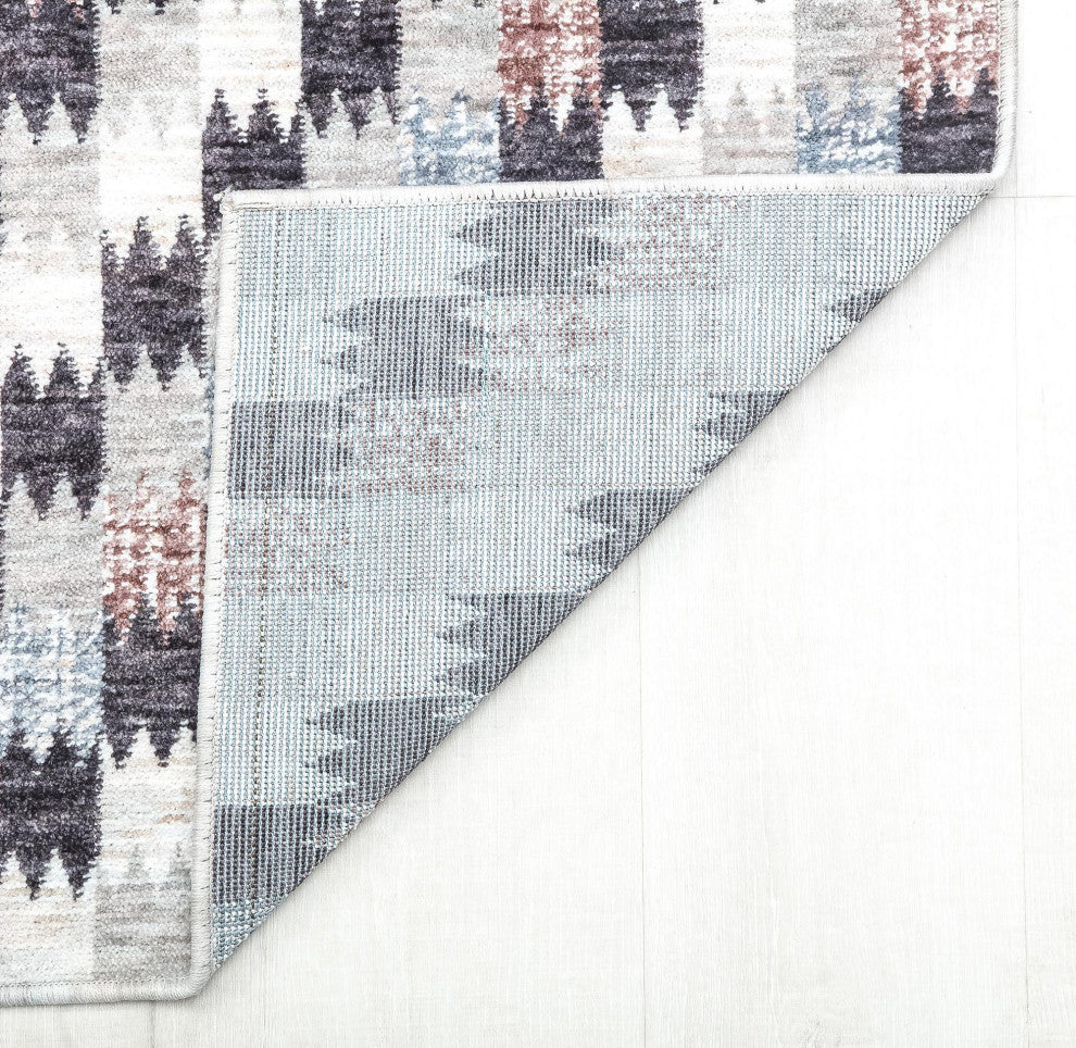 Jade Eternity White Geometric Contemporary White Recycled Area Rug, 5'3" X 7'0"