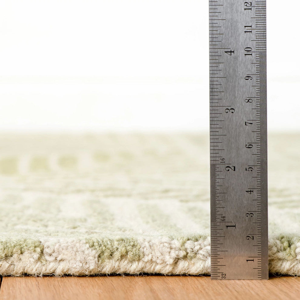 Dash & Albert Karari Moss Hand Hooked Wool Rug, Green, 8' x 10'