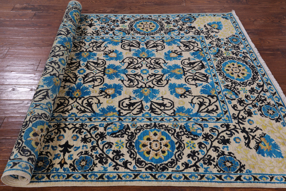 William Morris Hand-Knotted Wool Rug 5' 1" X 8' 0" Q4884