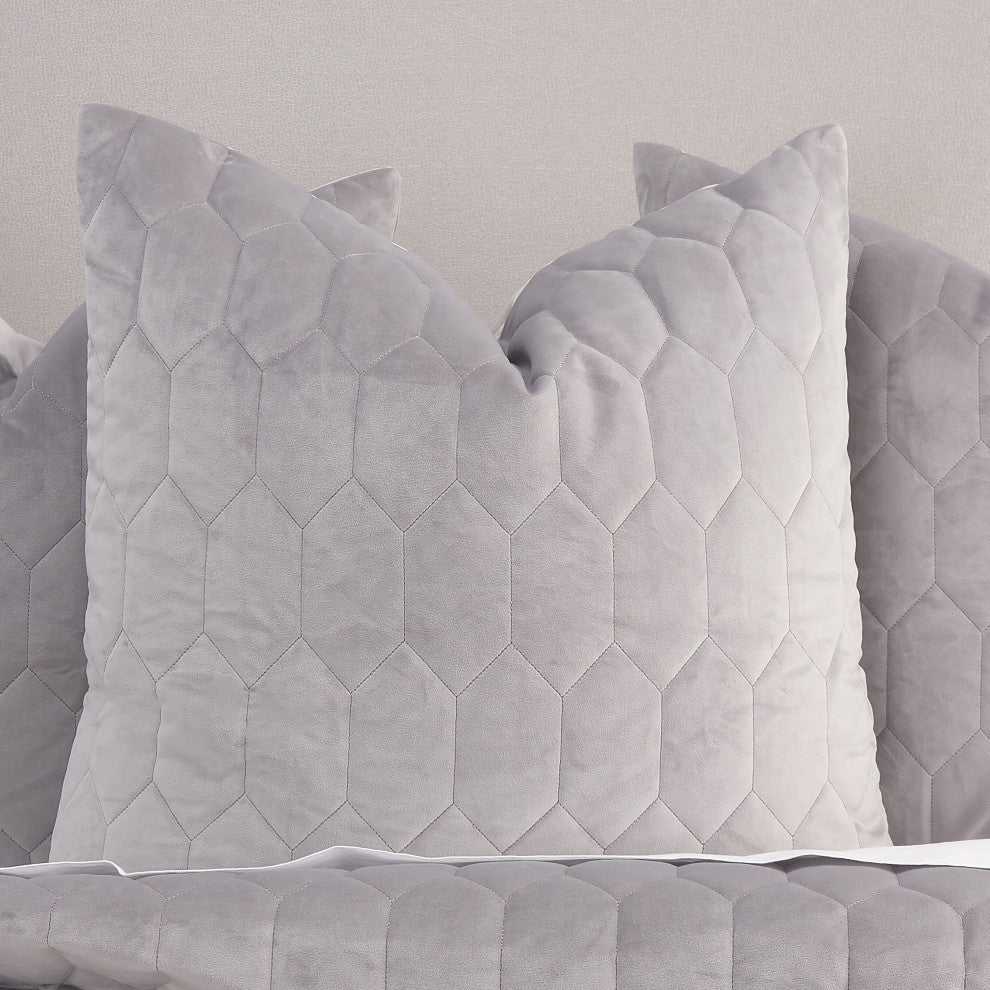 Affluent 4-Piece King Quilt Set - Dove