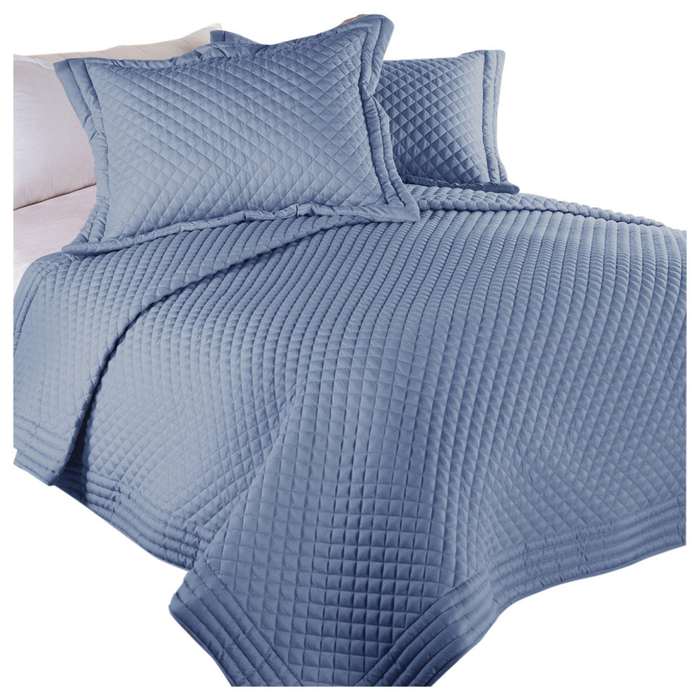 Lotus Home Diamondesque Water and Stain Resistant Quilt, Smoke Blue, F/Q