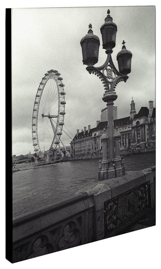 'London Eye' Canvas Art by Kathy Yates