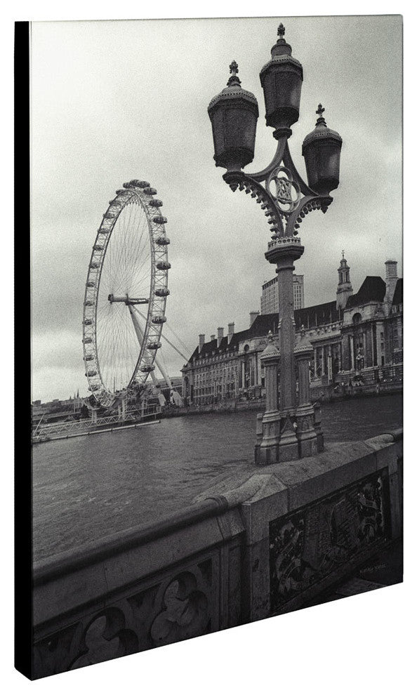 'London Eye' Canvas Art by Kathy Yates