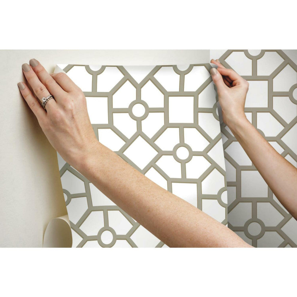 Hedgerow Trellis Peel and Stick Wallpaper