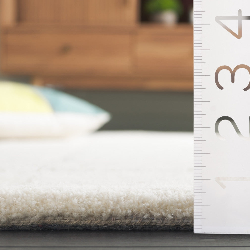 Safavieh Mykonos Collection MKN410 Rug, Ivory, 8'x10'