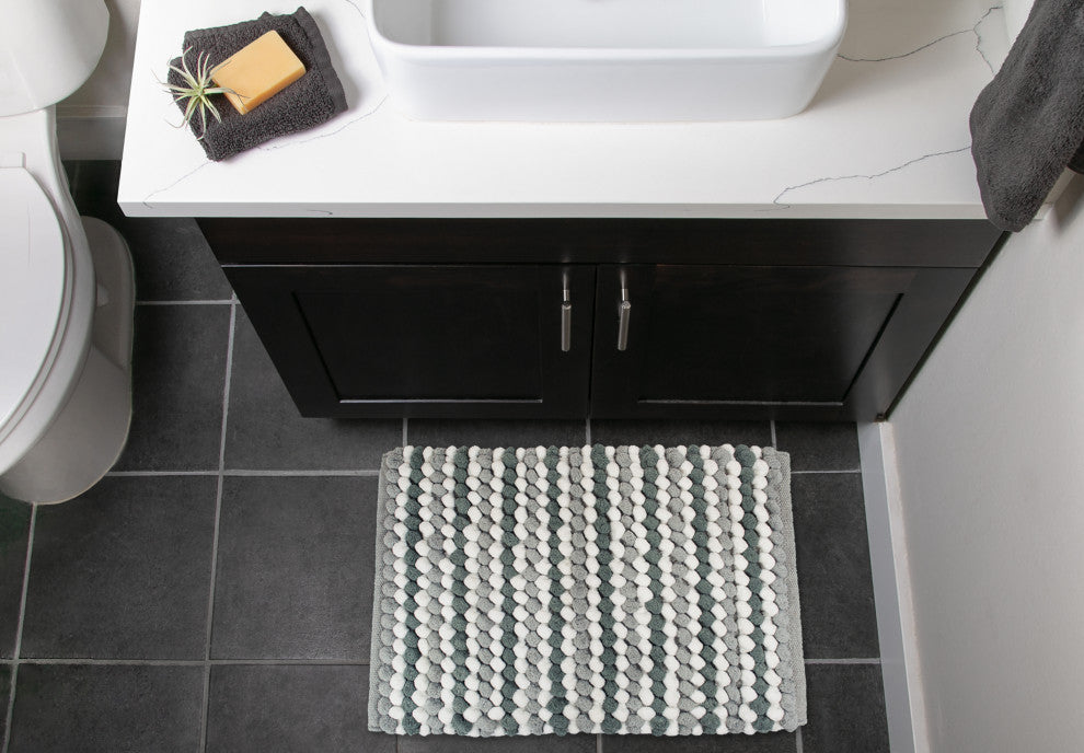 Gray Microfiber Stripe Bath Mat, 17"x24"