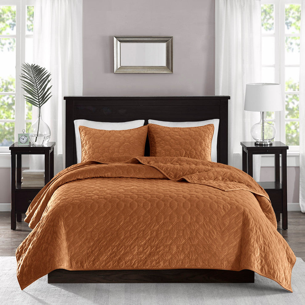 Madison Park Harper 3 Piece Velvet Quilt Set With Coordinating Shams