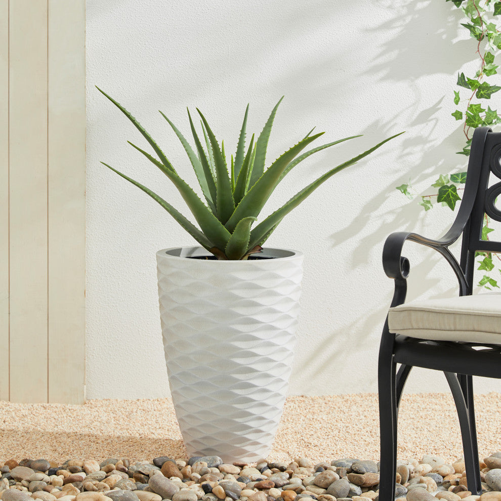 Evironmental Oversized Faux Porcelain Polyresin Diamond Planter, Set of 2