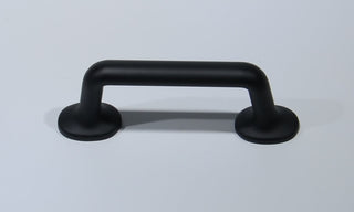 Pull, Black