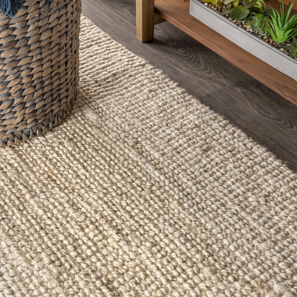 Pata Hand Woven Area Rug, Light Ivory, 10'x14'