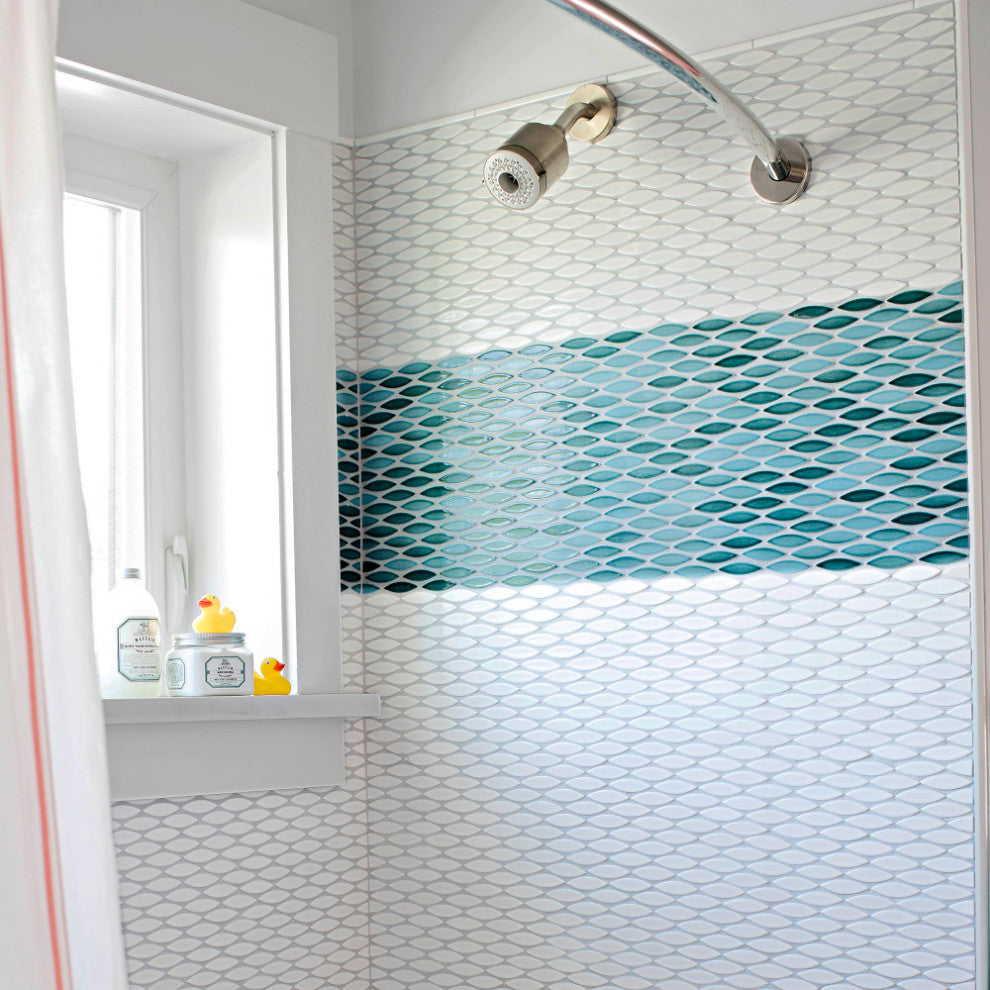 Pescado Glossy Ceramic Mosaic Floor and Wall Tile, Glossy Agua
