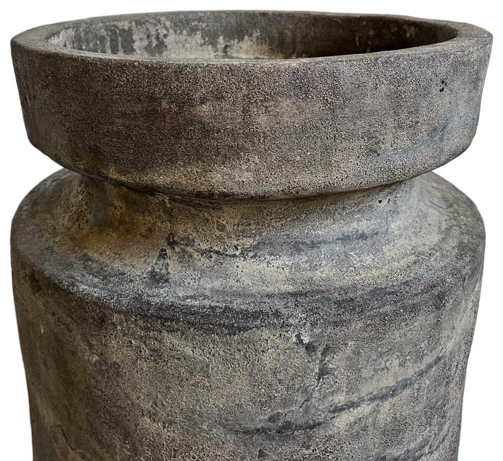 Balia Black Earth Ware Pot