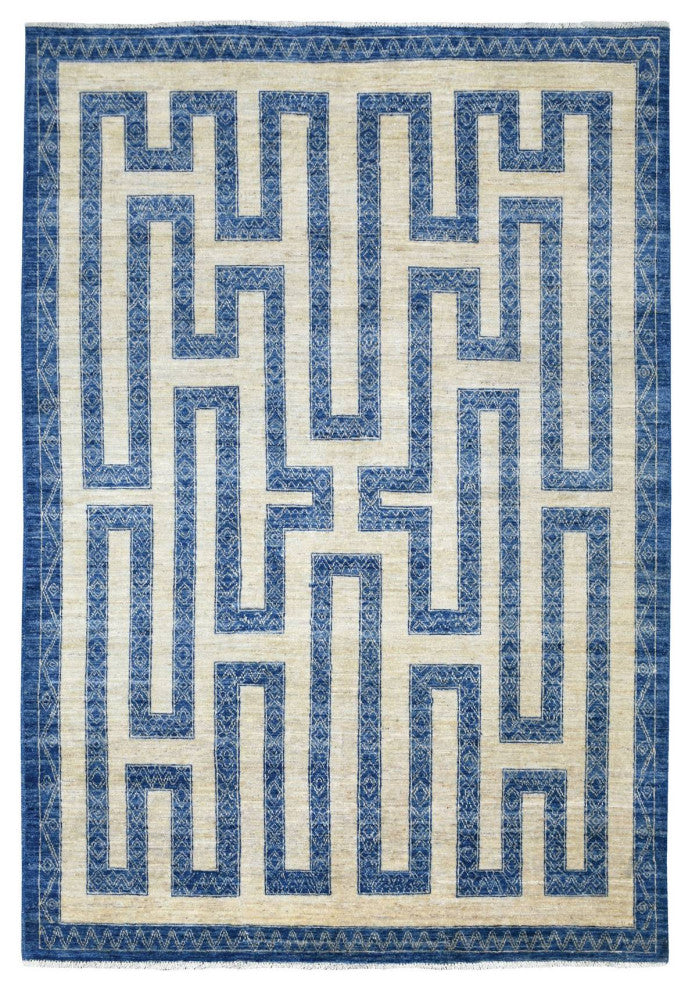 Soft and Pliable Wool Hand Knotted Denim Blue Maze Design Rug, 5'10" x 8'9"