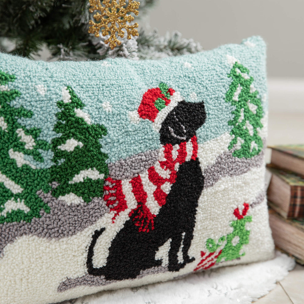 18"L Hooked Christmas Pillow Throw Xmas Pillows, Dog