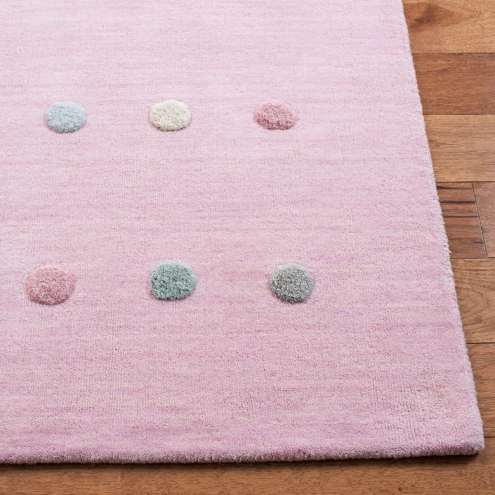 Safavieh Kids Collection, SFK101 Rug, Light Pink, 8'x10'