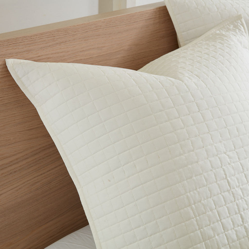 Urban Habitat Brooklyn Pom-Pom 7-Piece Duvet Cover Set, Ivory